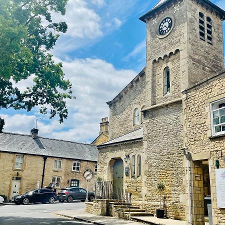 شقة The Clock Tower Stow المظهر الخارجي الصورة
