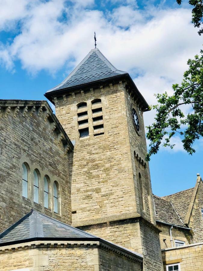 شقة The Clock Tower Stow المظهر الخارجي الصورة